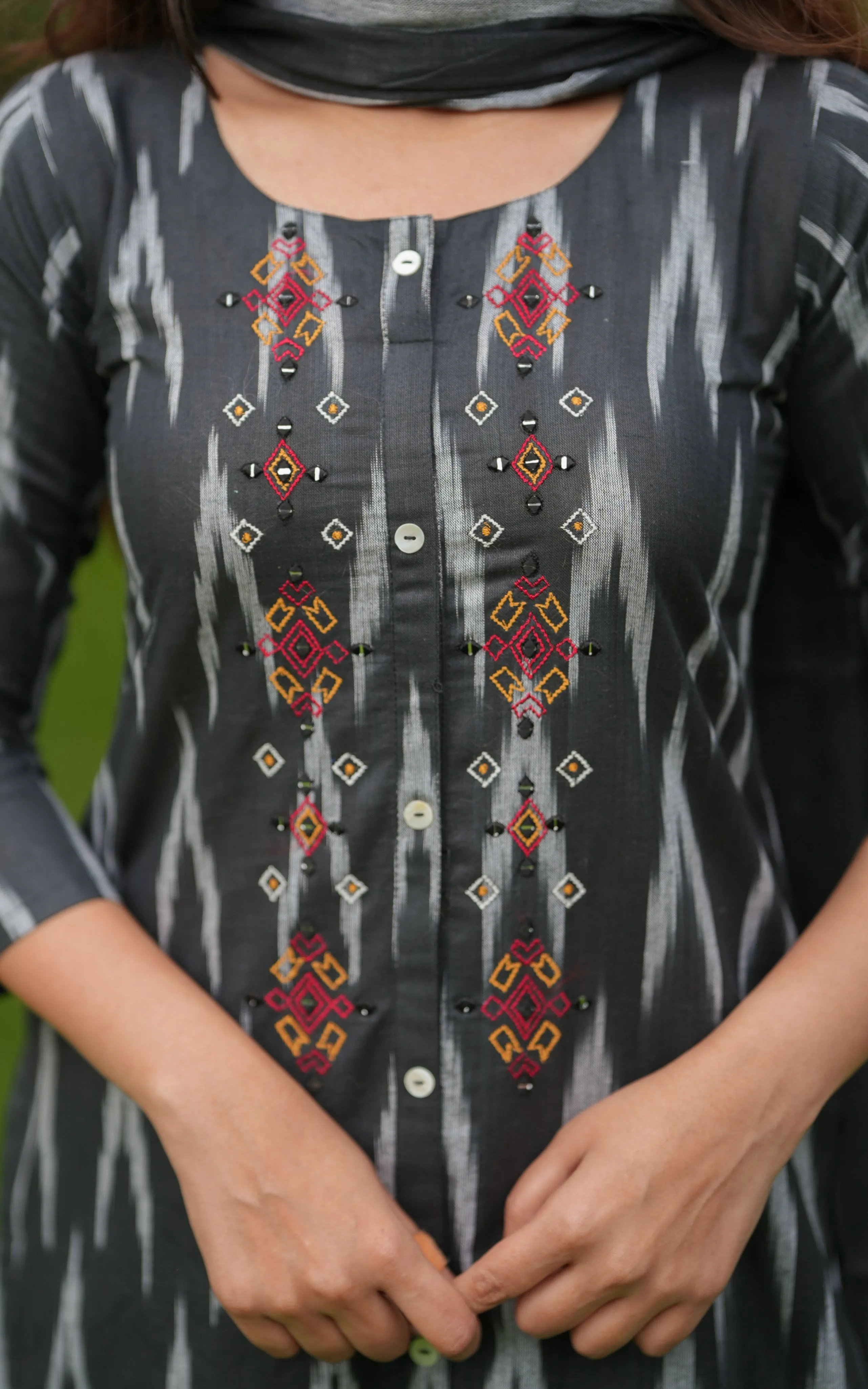 Dhujitha Black (Kurti Pant Dupatta)