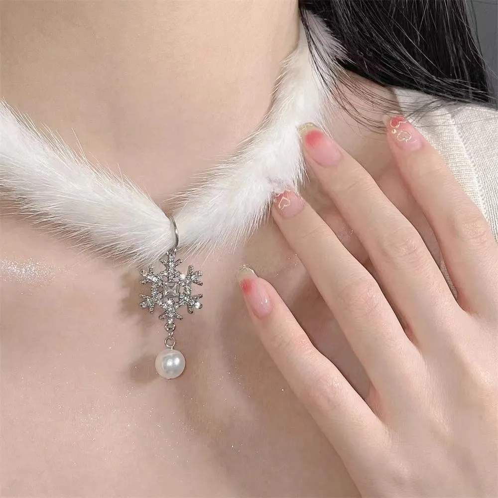 Edelweiss Autumn and Winter Plush Choker Necklace