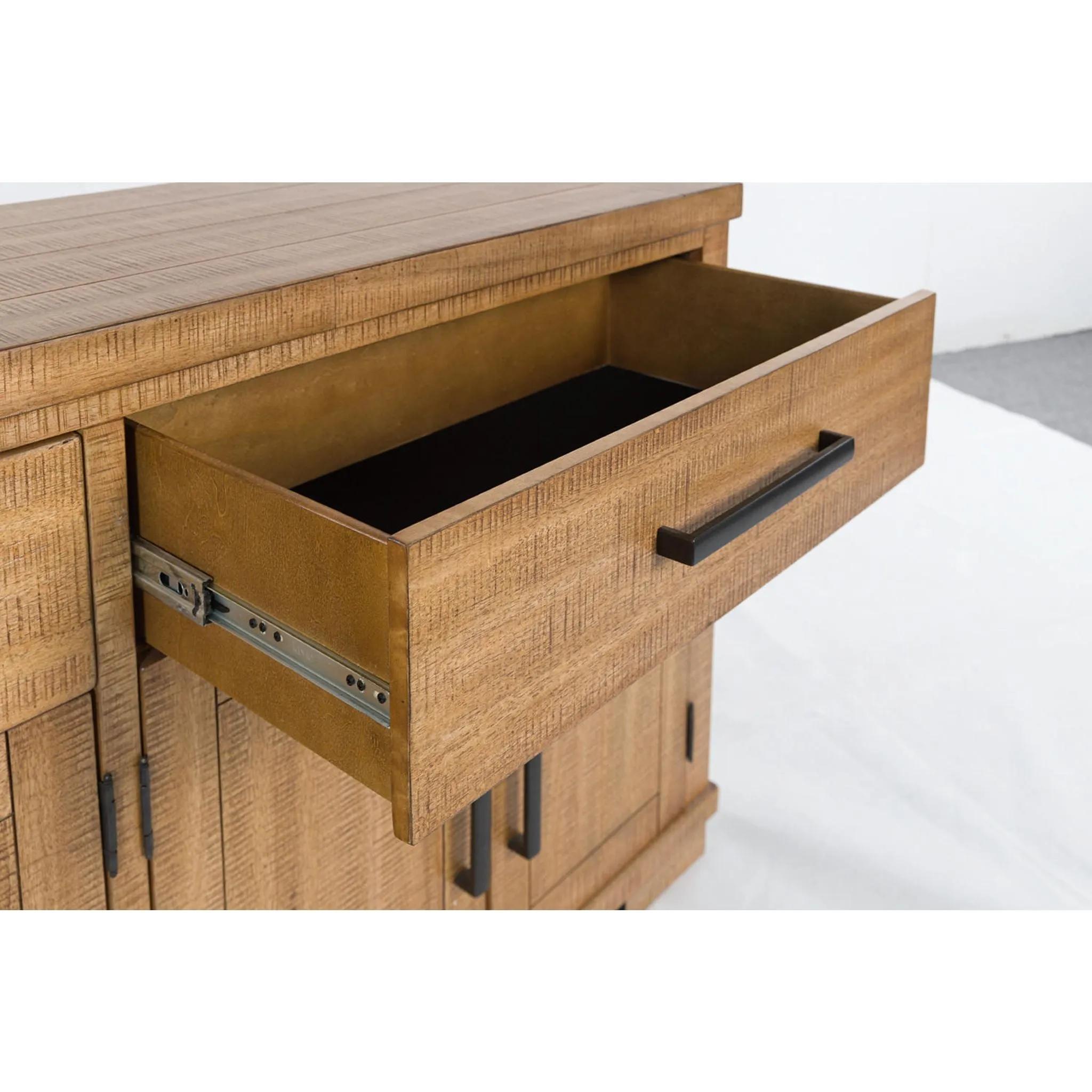 Havonplane Dining Server