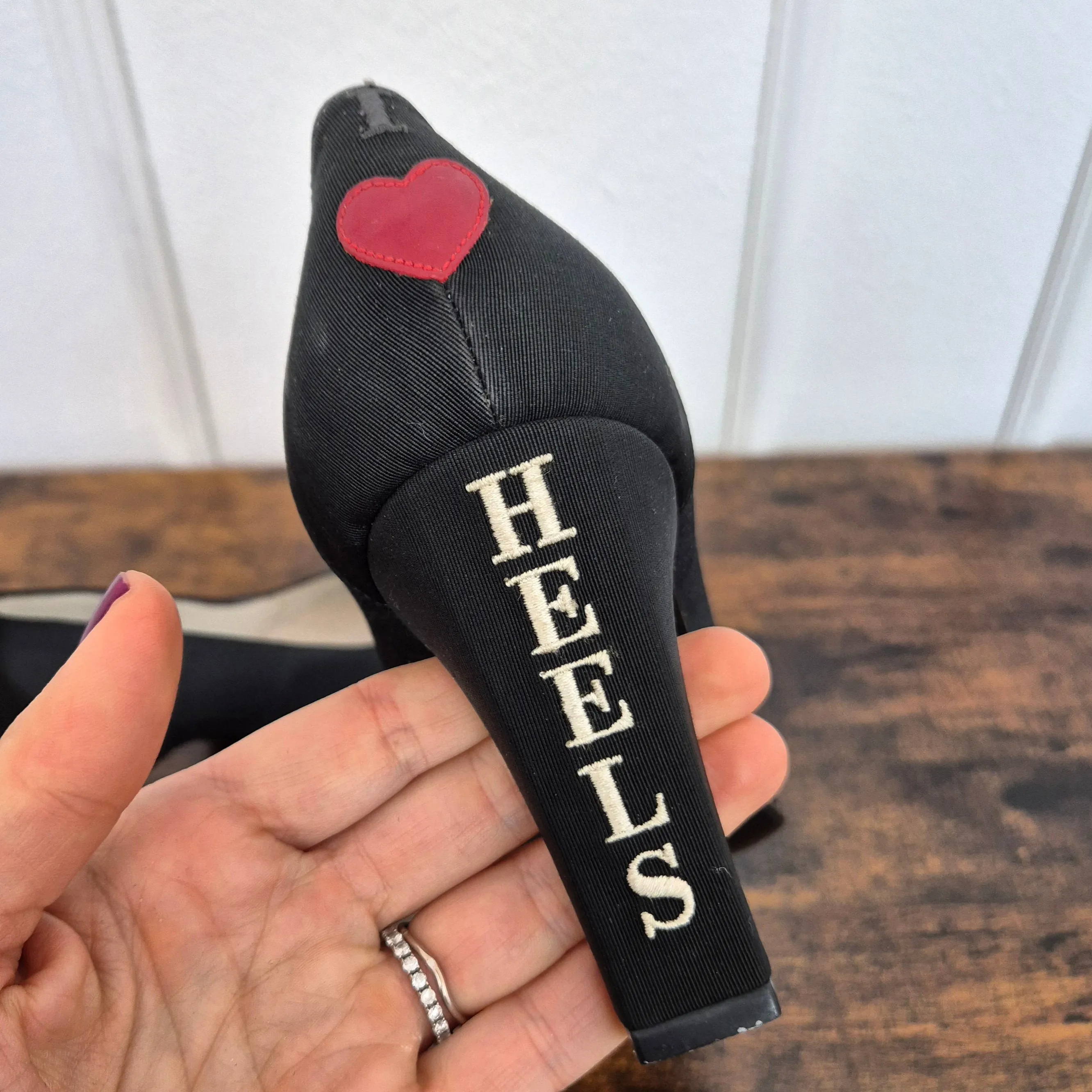 Moschino | Scarpe "I love heels"