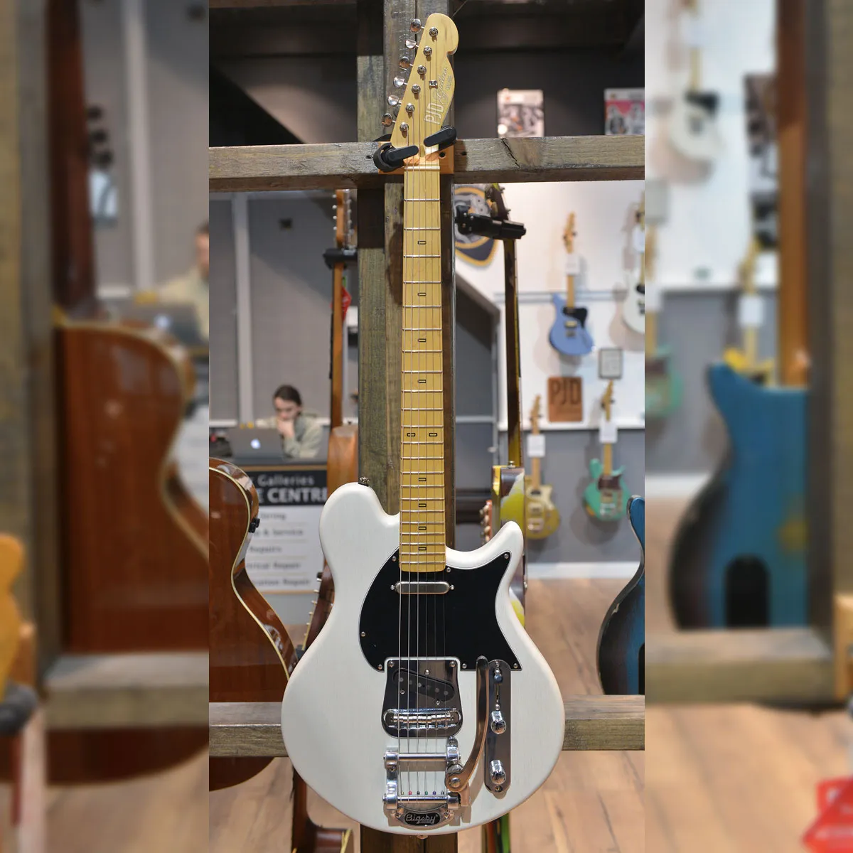 PJD York Standard Plus Electric Guitar Cream Soda w/ Premium Gig Bag